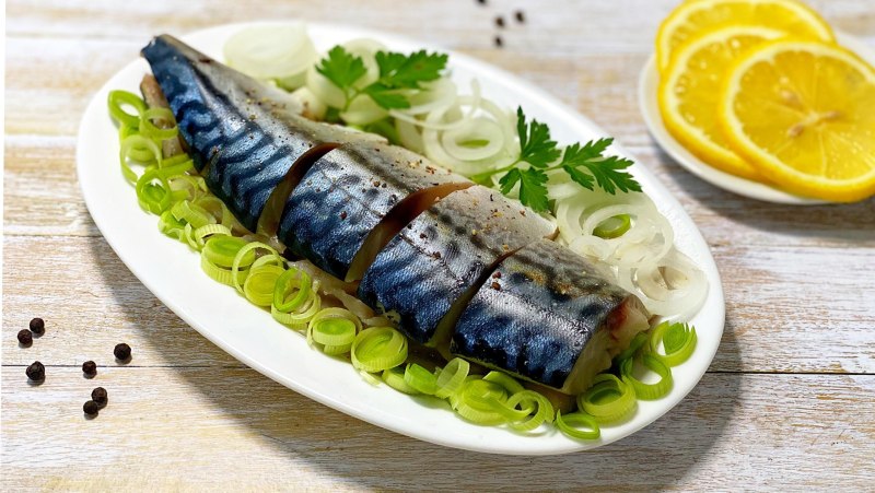 Скумбрия пряная малосольная