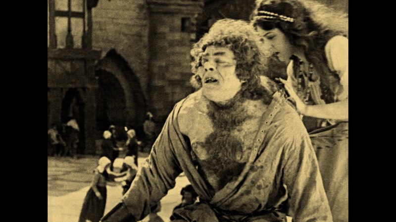 Собор Парижской Богоматери 1923