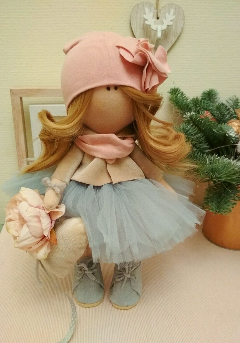 Кукла большеголовка