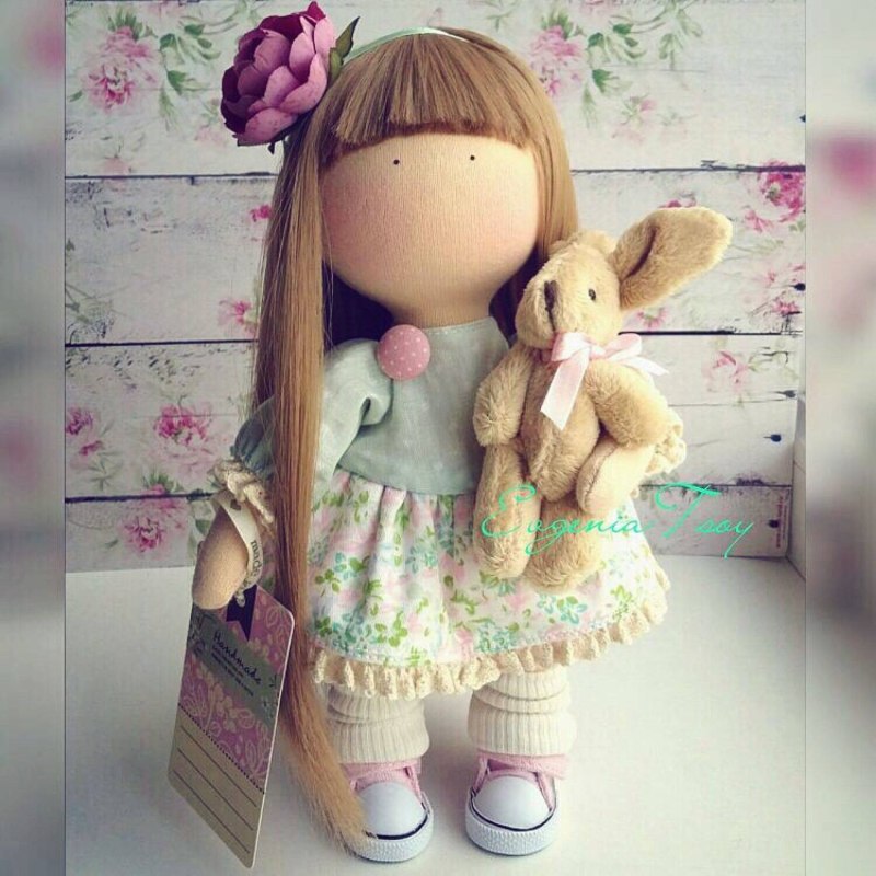 Кукла большеголовка