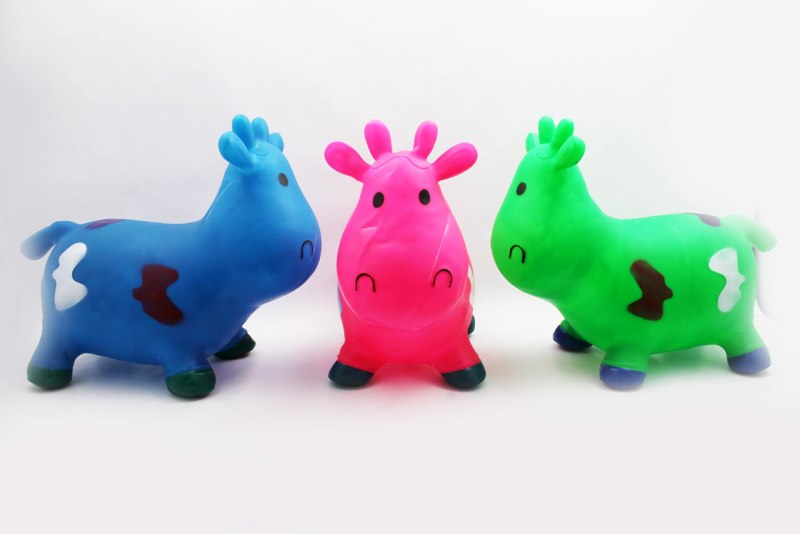 Резиновая корова игрушка для детей